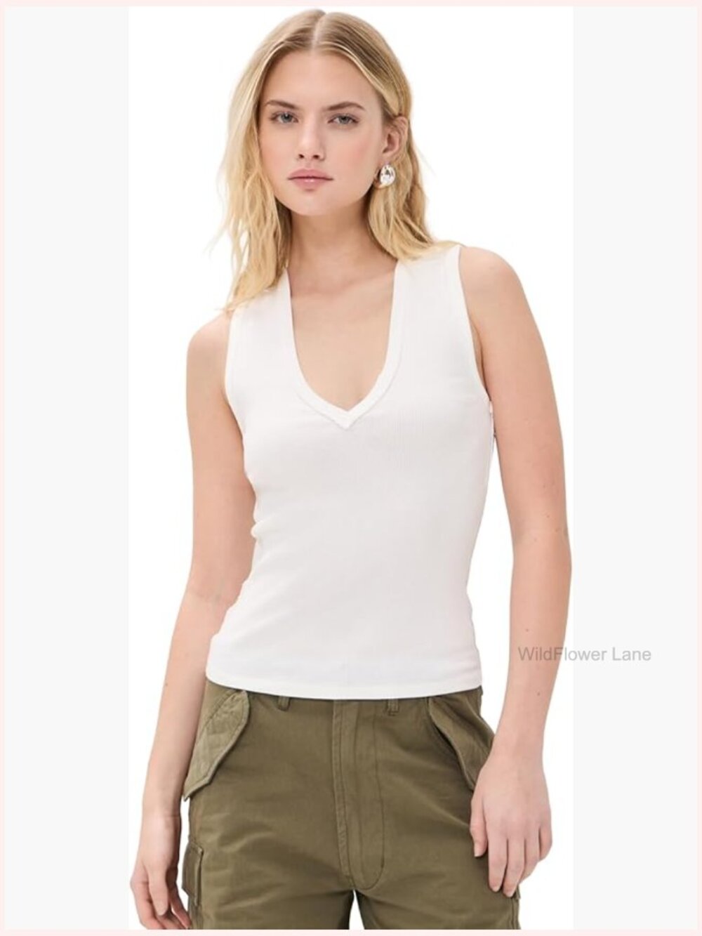 Lightweight V-Neck Sleeveless Tank Top Classic Fit Cotton Blend